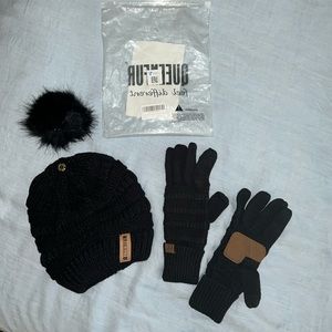 Black knit hat with gloves